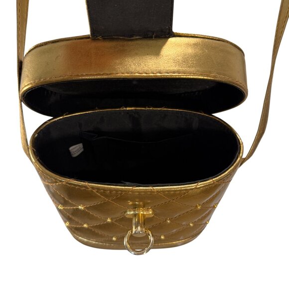 Vintage Metallic Gold Quilted Shoulder Bag - Picture 4 of 4